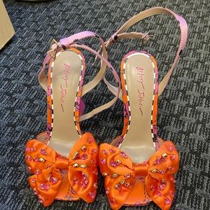 Betsey Johnson Bow Heels